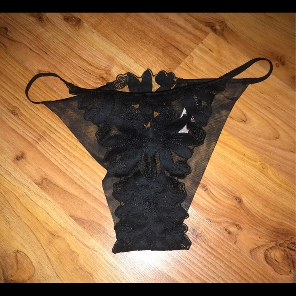 Victoria’s Secret sexy high waist Brazilian panty